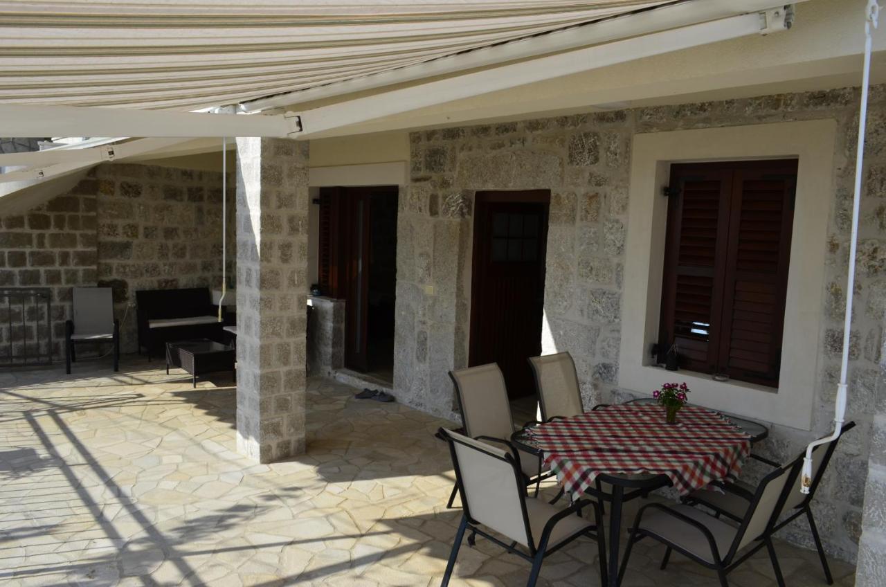 Vila Nikola Bratešići Buitenkant foto